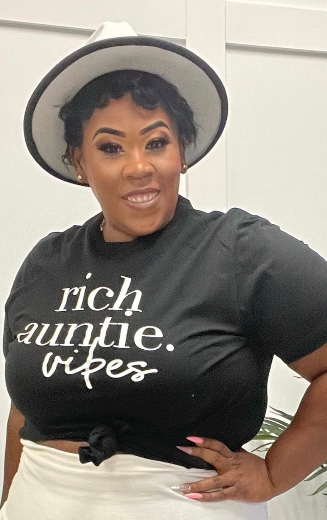 Rich Auntie Vibes Tees~Plus