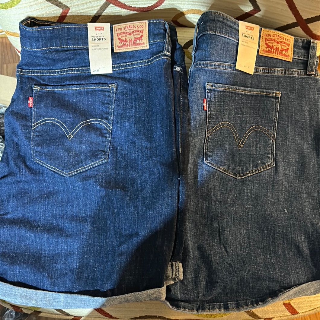 Levi’s Denim Shorts~Plus